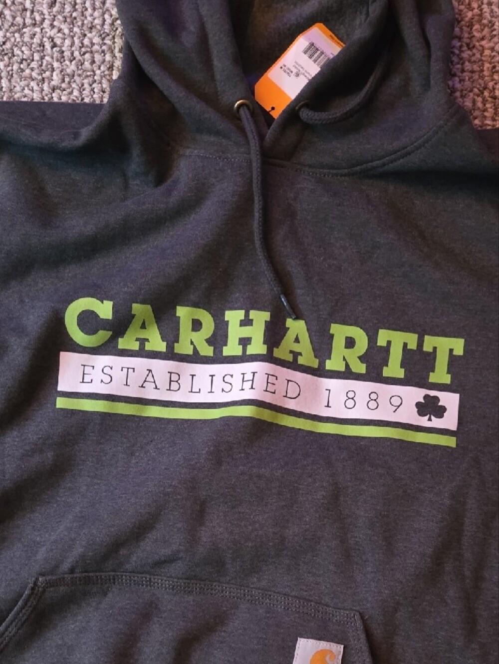 NWT Carhartt Shamrock Graphic Hoodie | Men’s Size Large